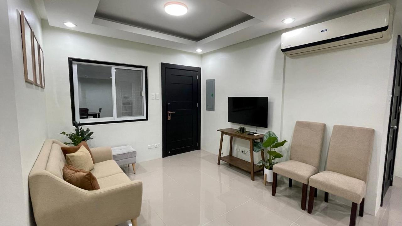 New Cozy 3 Bedroom House Holiday home Davao